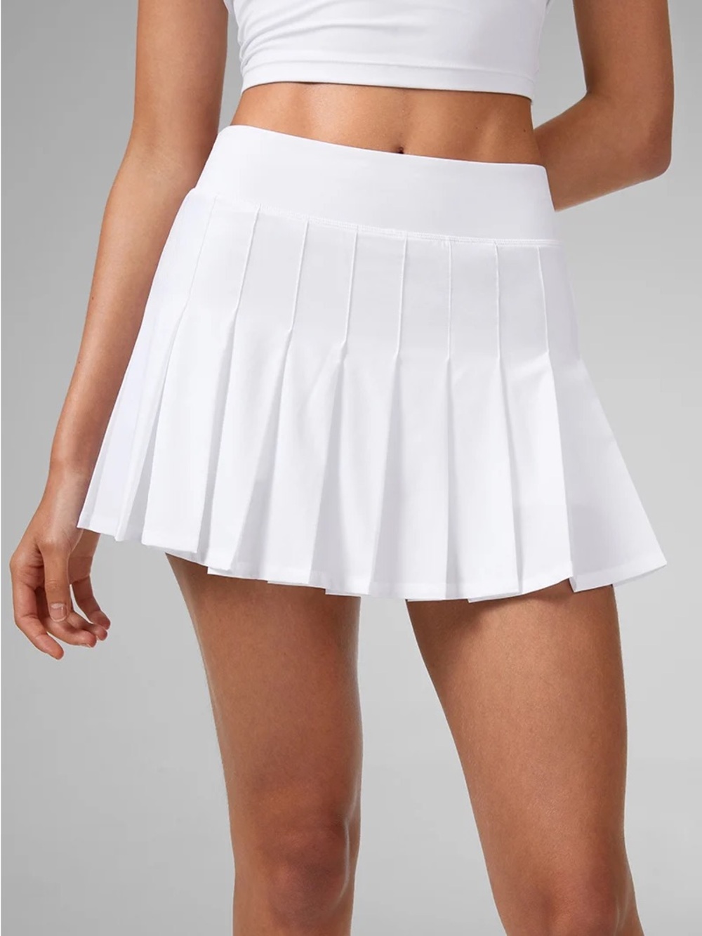 White Pleated Tennis Skirt - Classic Athletic Style size XS